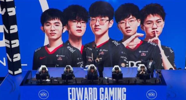 在刚刚结束 在刚刚结束