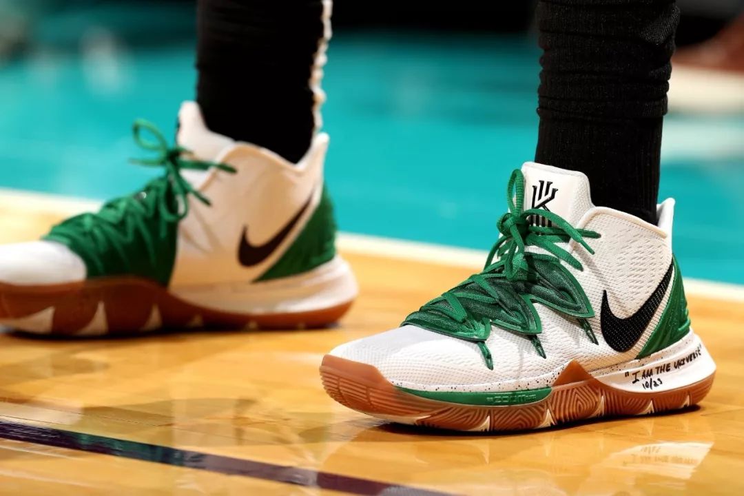 等核心词在 等核心词在